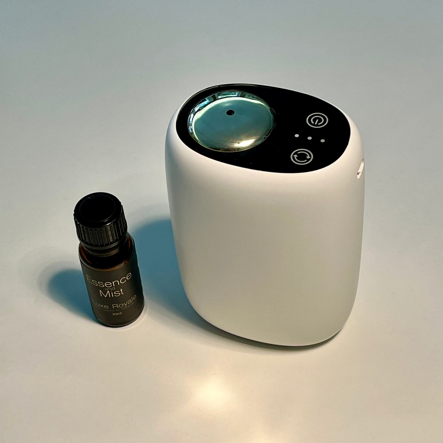 Essence Rechargeable Waterless Essential Oil Diffuser