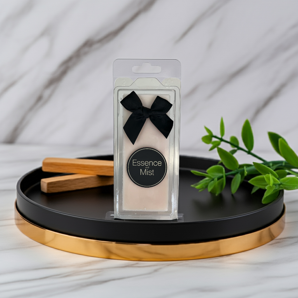Dark Teakwood Wax Melt – Essence & Mist